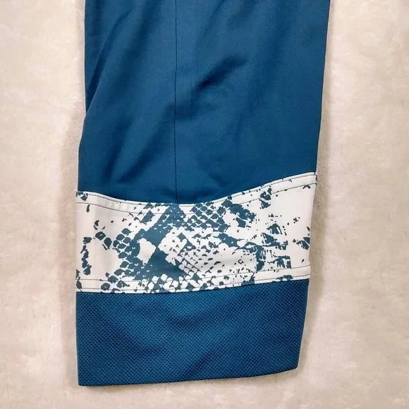 Stella McCartney Adidas Run 3/4 Capri Legging - Picture 7 of 10